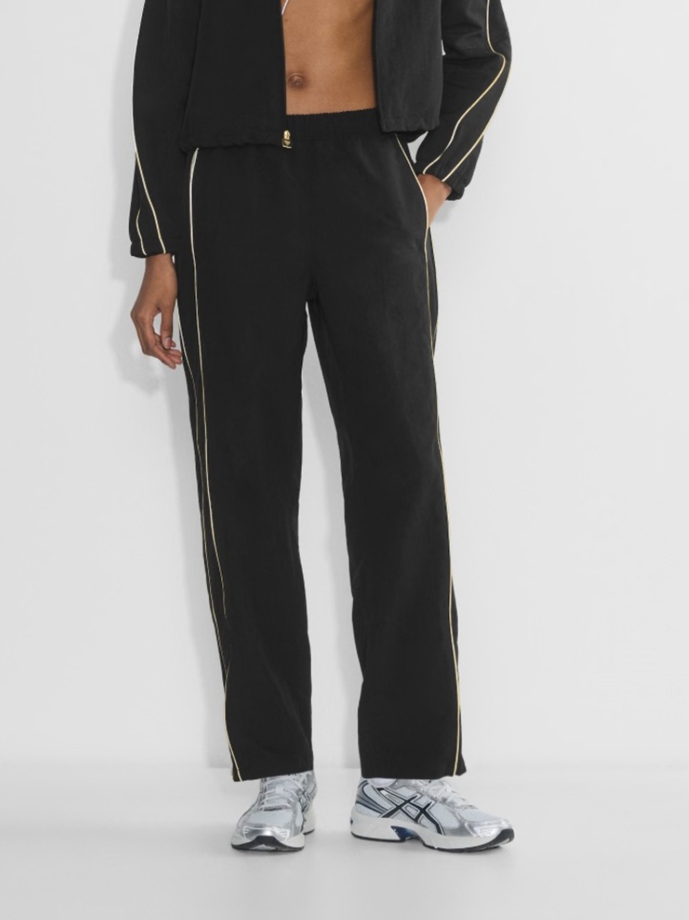 Victory Track Pant Aritzia - Picture 1 of 6